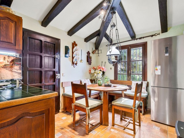 Villa avec 4 Chambres  à Mijas