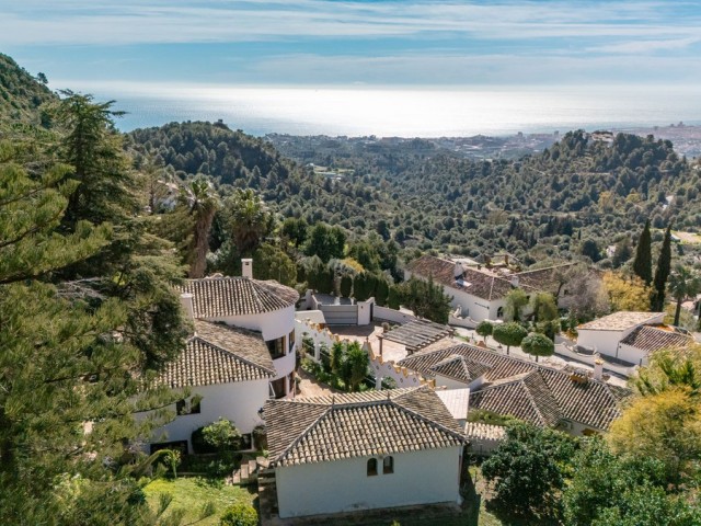 Villa avec 4 Chambres  à Mijas