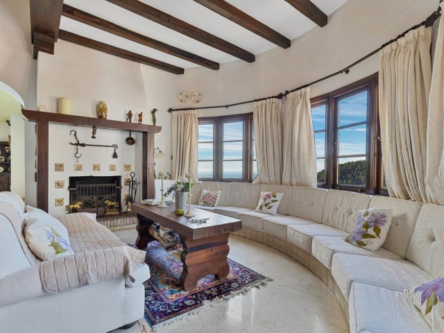 Villa avec 4 Chambres  à Mijas