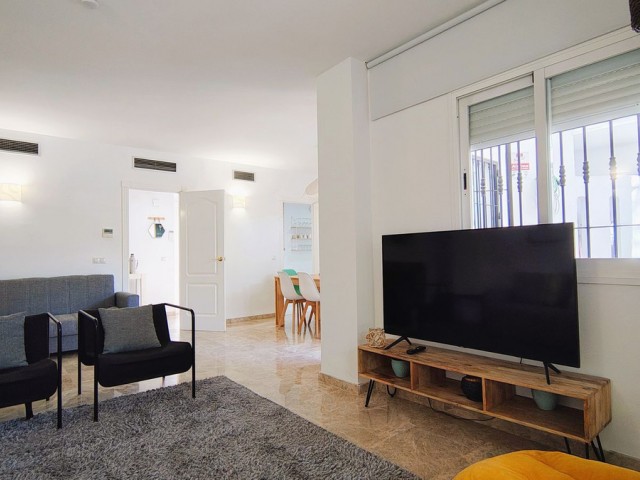 Appartement avec 3 Chambres  à Nueva Andalucía