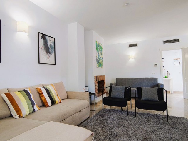Appartement avec 3 Chambres  à Nueva Andalucía
