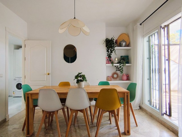 Appartement avec 3 Chambres  à Nueva Andalucía