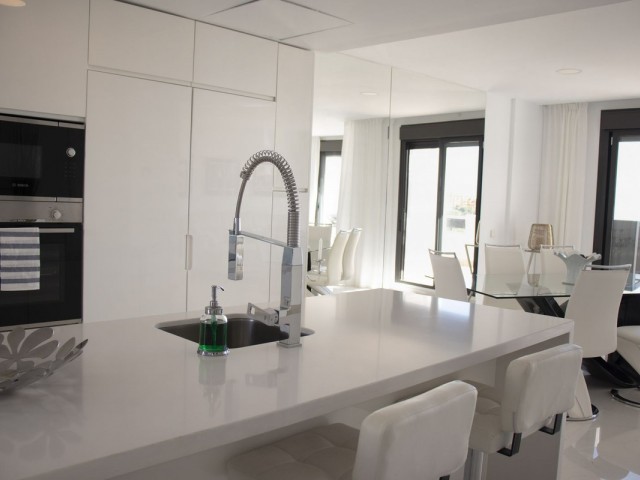 3 Slaapkamer Rijtjeshuis in Estepona