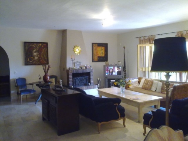 7 Makuuhuoneen Huvila Nueva Andalucía