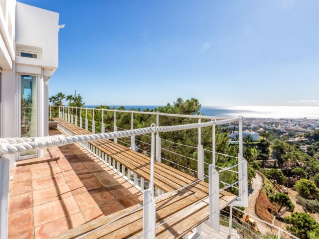 6 Schlafzimmer Villa in Estepona