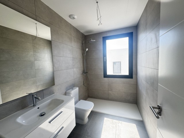 4 Schlafzimmer Reihenhaus in Riviera del Sol