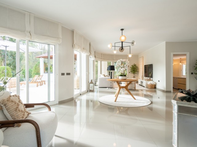 Villa avec 4 Chambres  à Benahavís