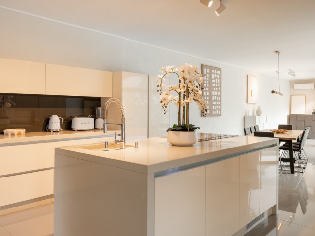 Villa avec 4 Chambres  à Benahavís