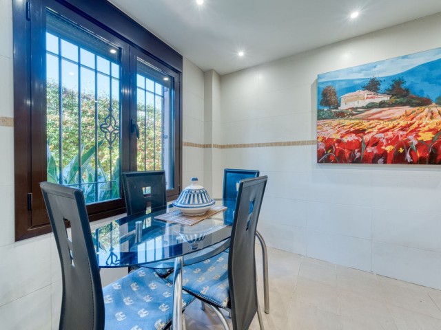 3 Schlafzimmer Reihenhaus in Estepona