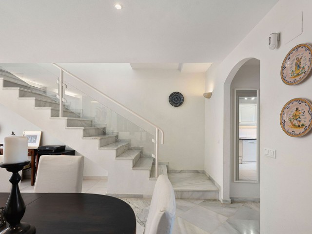 3 Schlafzimmer Reihenhaus in Nueva Andalucía