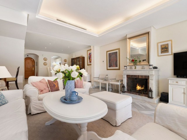 3 Schlafzimmer Reihenhaus in Nueva Andalucía