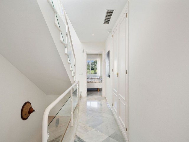 3 Schlafzimmer Reihenhaus in Nueva Andalucía