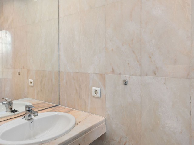 3 Schlafzimmer Reihenhaus in Nueva Andalucía