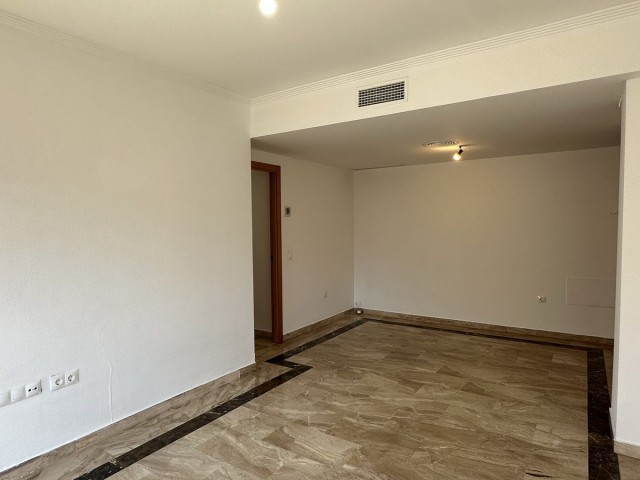 2 Schlafzimmer Apartment in Marbella