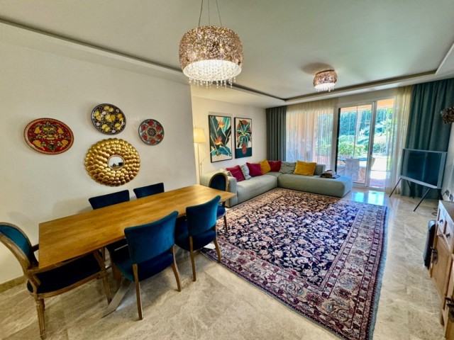 2 Schlafzimmer Apartment in Marbella