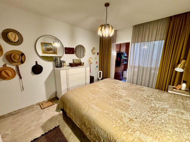 2 Schlafzimmer Apartment in Marbella