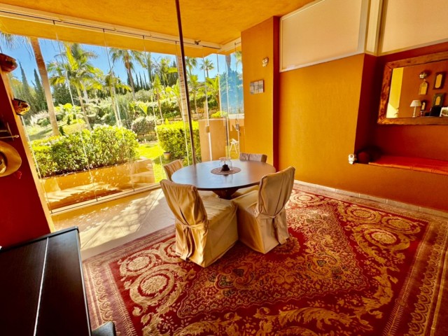 2 Schlafzimmer Apartment in Marbella