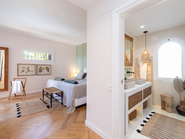 3 Bedrooms Apartment in Nueva Andalucía