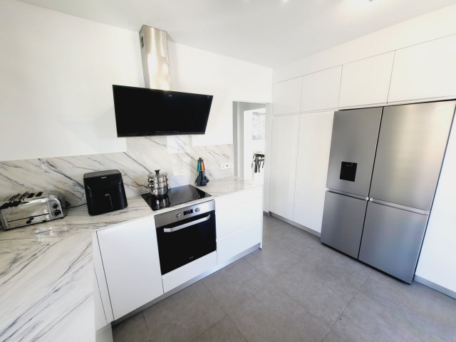 4 Schlafzimmer Villa in Riviera del Sol