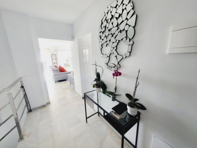 4 Schlafzimmer Villa in Riviera del Sol