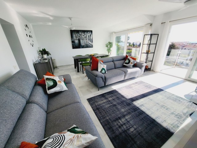 4 Schlafzimmer Villa in Riviera del Sol