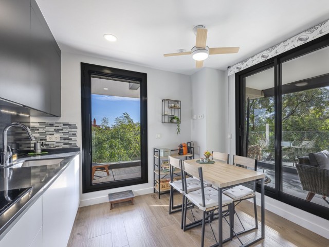 Apartamento con 3 Dormitorios  en Málaga