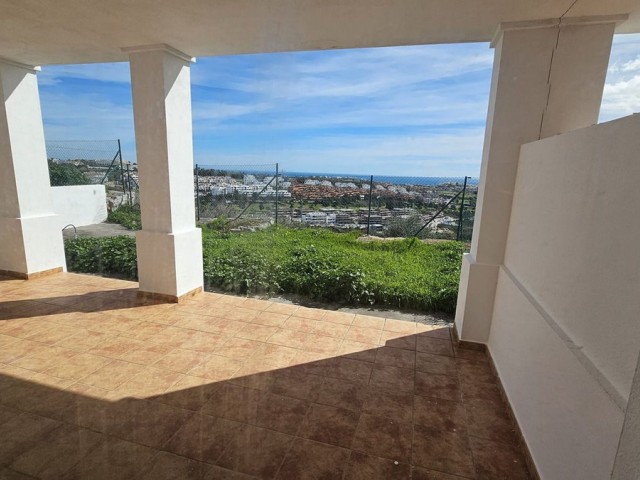 Adosado con 2 Dormitorios  en Doña Julia