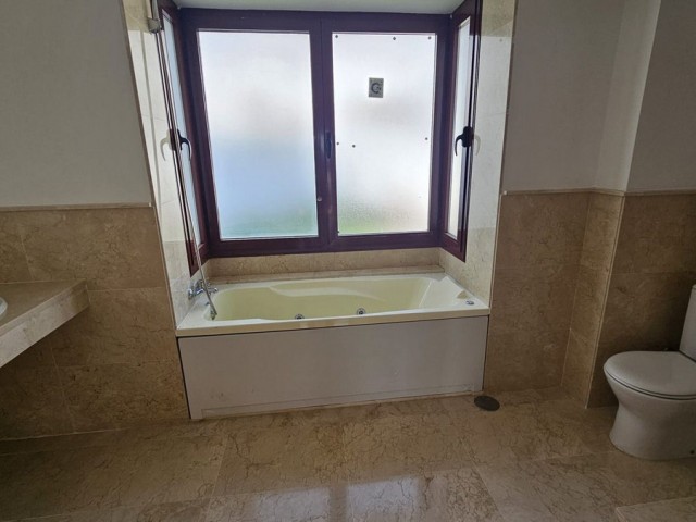 2 Schlafzimmer Reihenhaus in Doña Julia