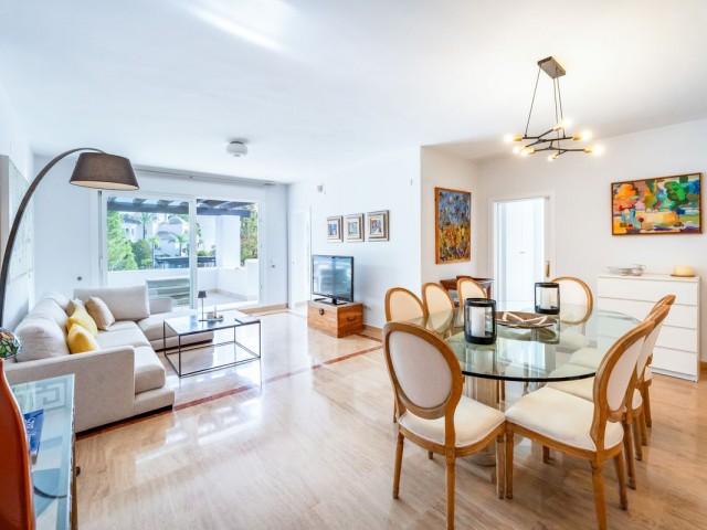 Apartment, Rio Real, R5315272