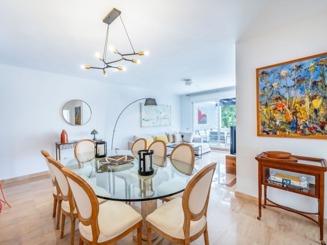 Apartment, Rio Real, R5315272