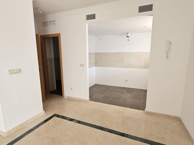 2 Slaapkamer Rijtjeshuis in Doña Julia