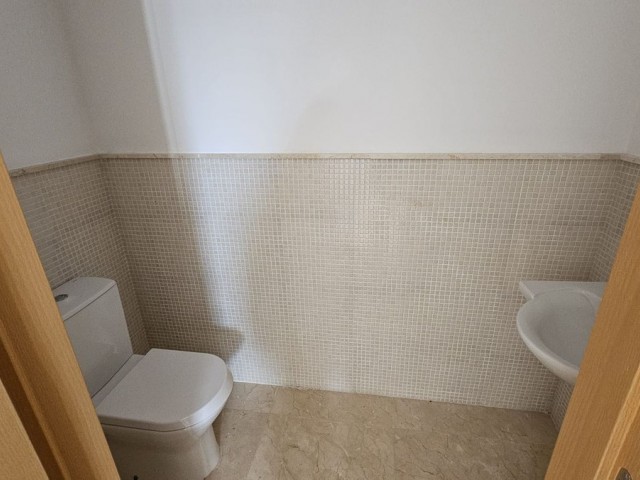 2 Schlafzimmer Reihenhaus in Doña Julia