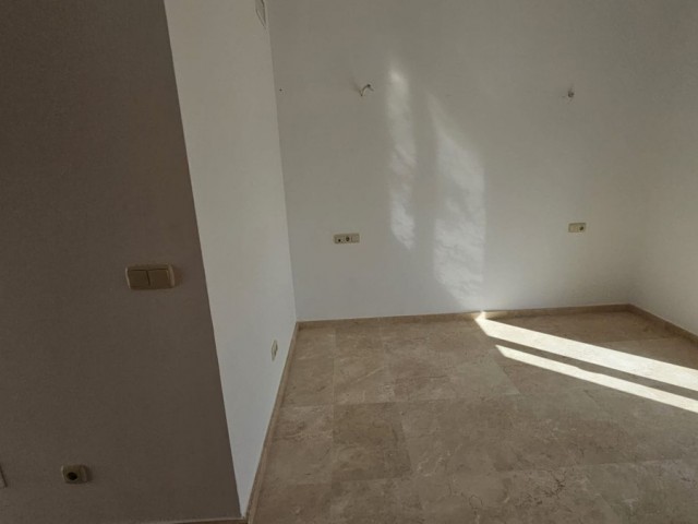 2 Schlafzimmer Reihenhaus in Doña Julia