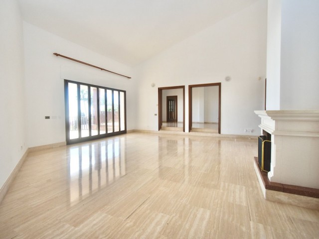 7 Schlafzimmer Villa in Benalmadena