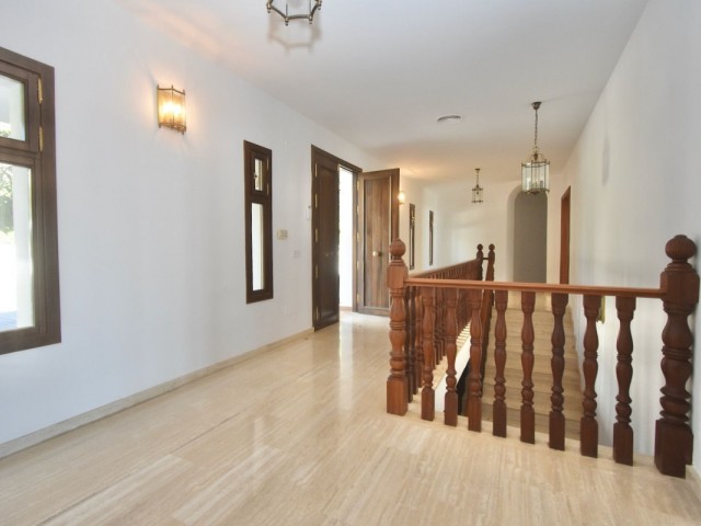 7 Makuuhuoneen Huvila Benalmadena