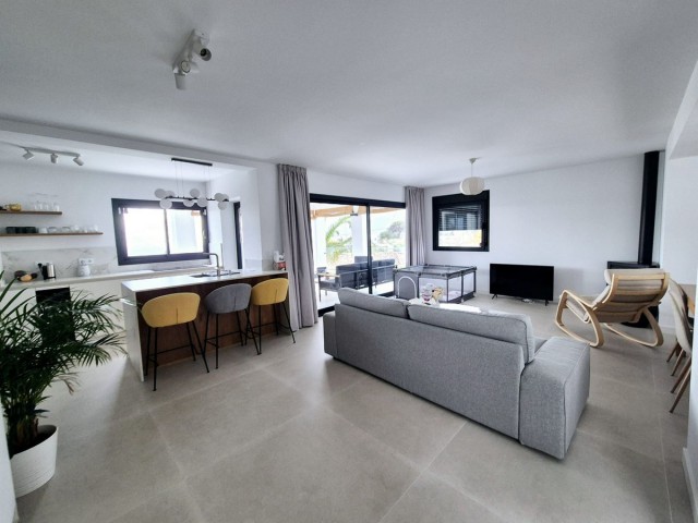 4 Schlafzimmer Villa in Benalmadena