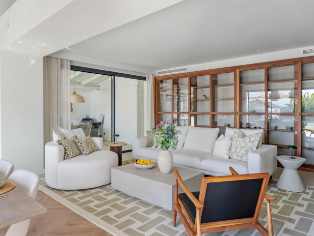 4 Schlafzimmer Villa in Nueva Andalucía