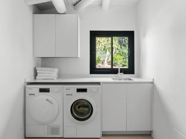 4 Schlafzimmer Villa in Nueva Andalucía