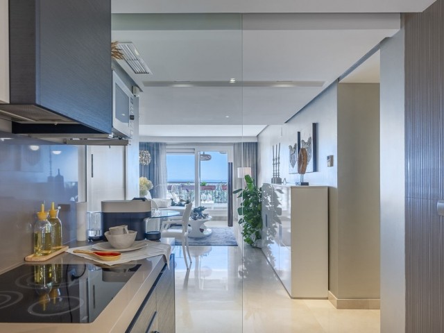 2 Bedrooms Apartment in Benahavís