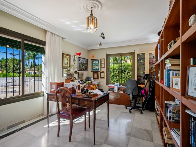 4 Sovrums Villa i Marbella