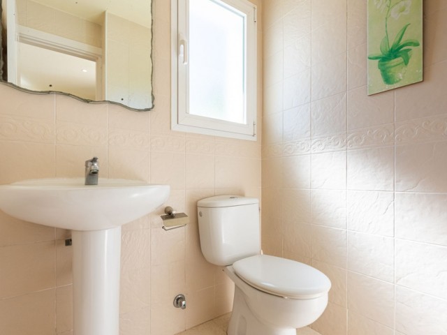 4 Bedrooms Villa in San Pedro de Alcántara