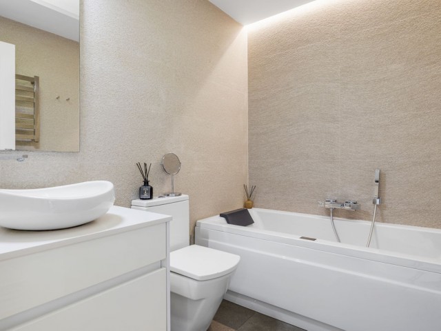 3 Bedrooms Apartment in Torrequebrada