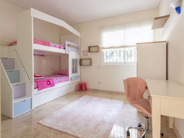 Appartement avec 3 Chambres  à Benahavís