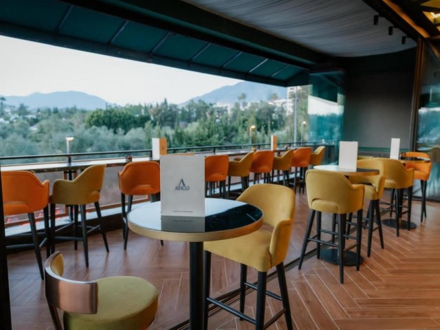 Liikekiinteistö Nueva Andalucía - R5315986