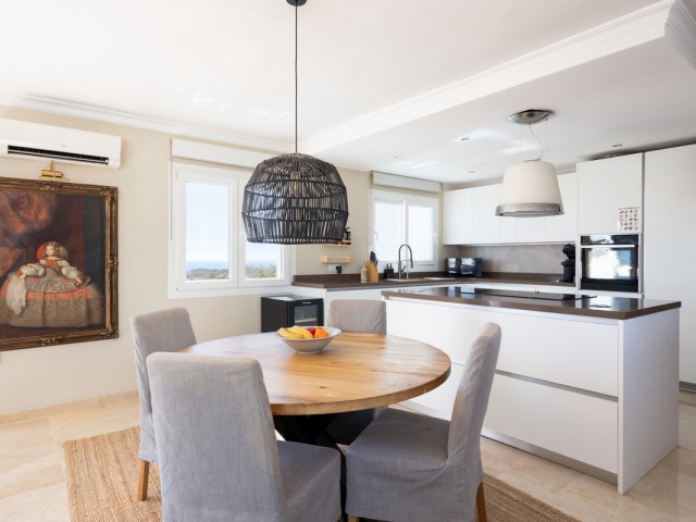 Penthouse in El Paraiso