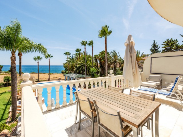 6 Schlafzimmer Villa in Estepona