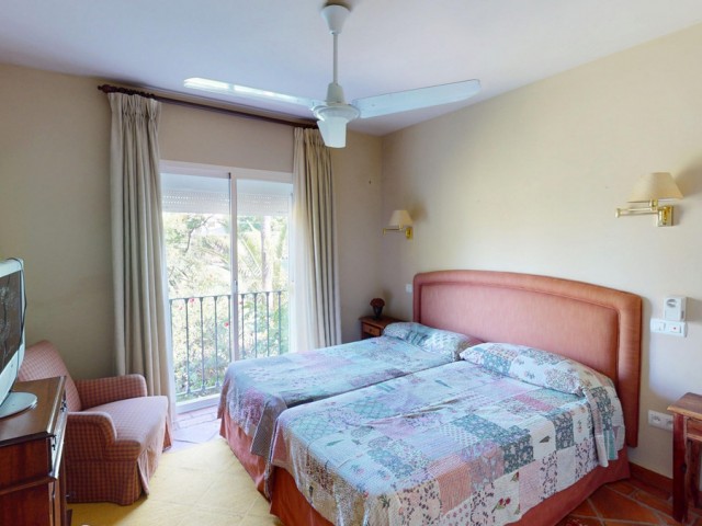 4 Schlafzimmer Apartment in Guadalmina Alta
