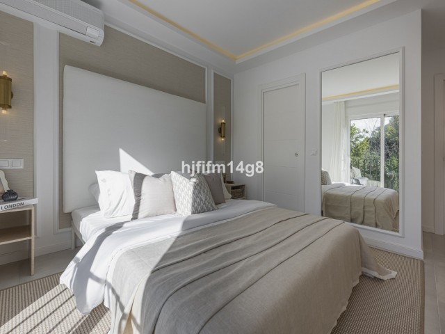 4 Makuuhuoneen Rivitalo Nueva Andalucía