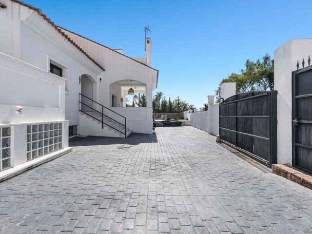 5 Schlafzimmer Villa in Estepona