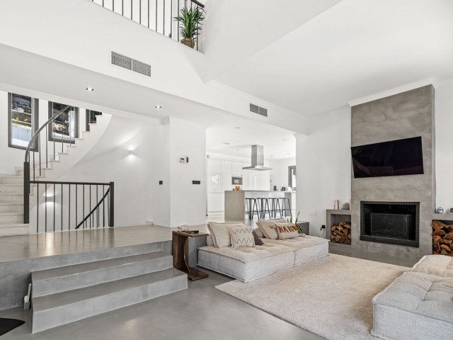 5 Schlafzimmer Villa in Estepona